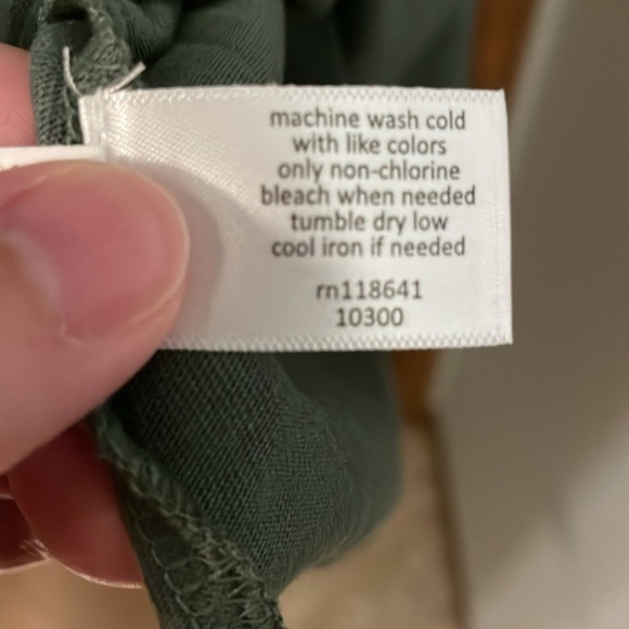 LANE BRYANT NWT Womens Size 18/20 Green Cream Eyelet Short-Sleeve Knit Top - Picture 7 of 10